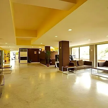 Seramar Luna-luna Park Готель